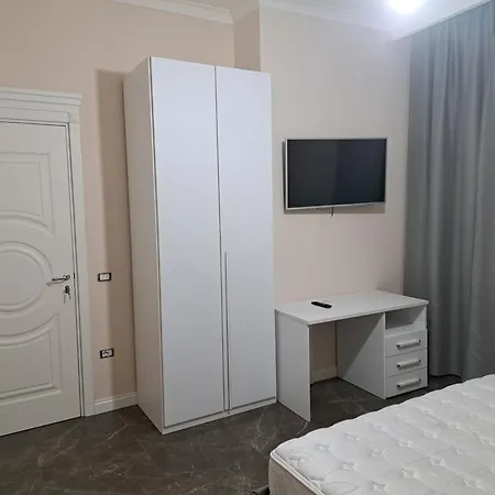 Amendola Konukevi Napoli