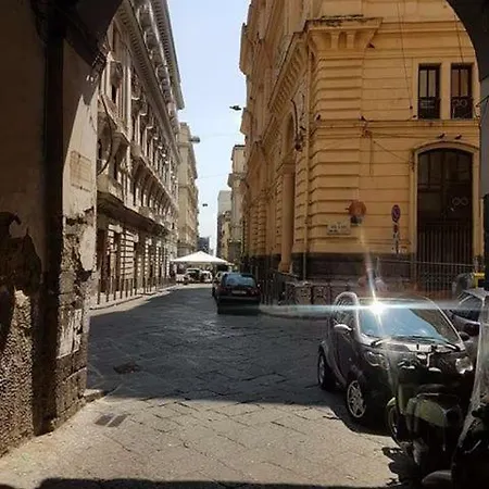 Amendola * Nápoly