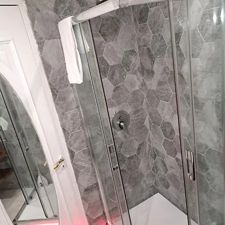 ゲストハウス Amendola