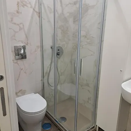 Amendola ゲストハウス ナポリ